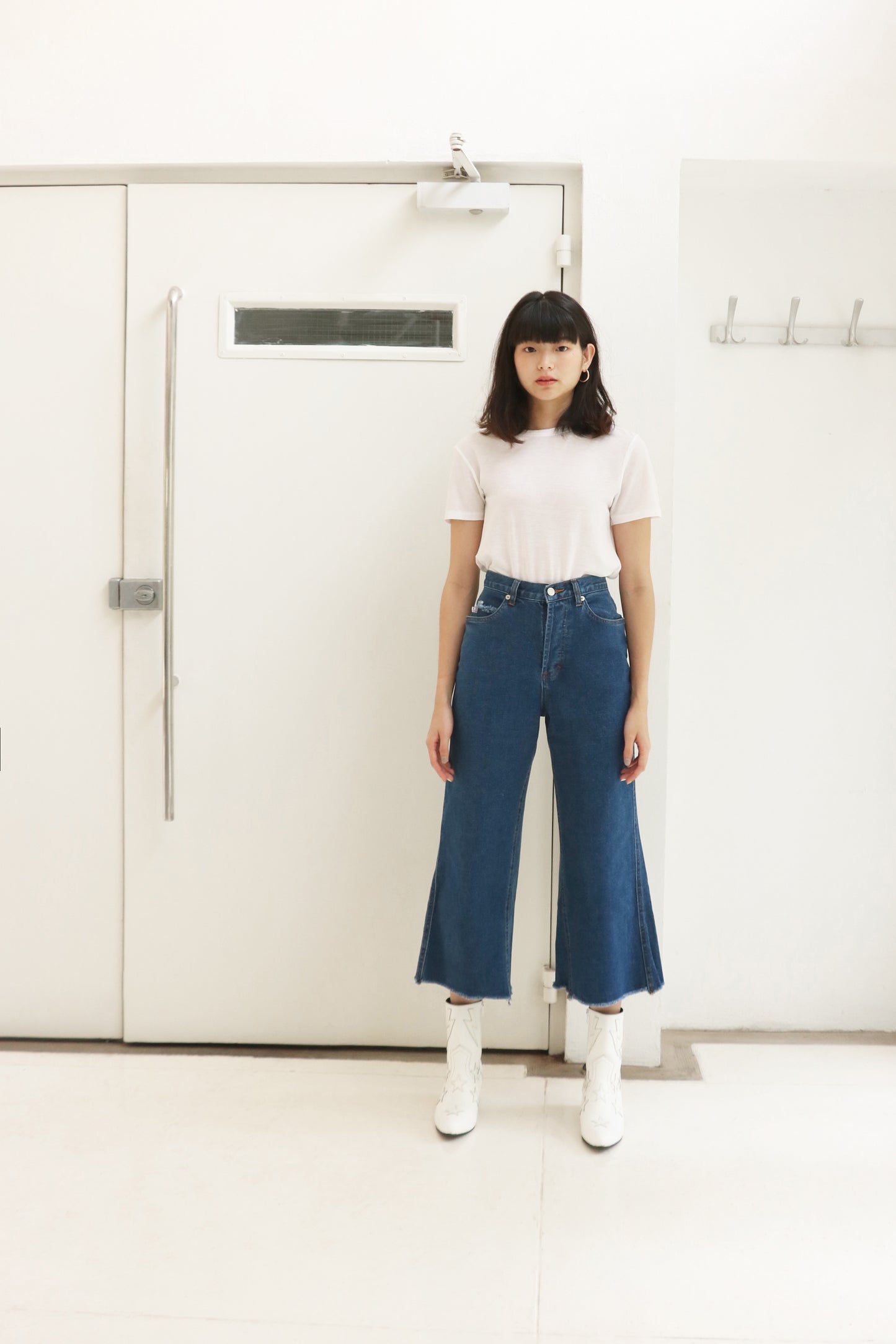 3031 - Mid wash