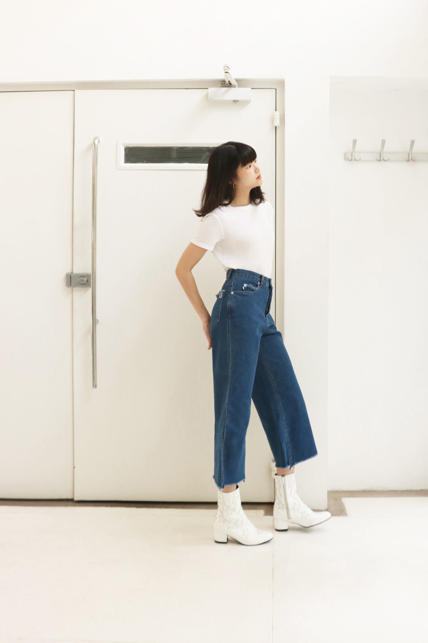 3031 - Mid wash